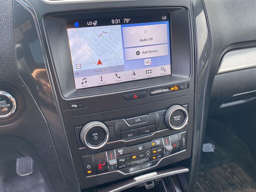 Used 2019 Agate Black Ford XLT image 4
