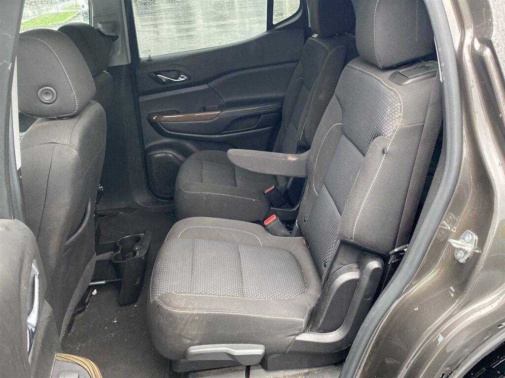 Used 2020 Smokey Quartz Metallic GMC SLE image 14