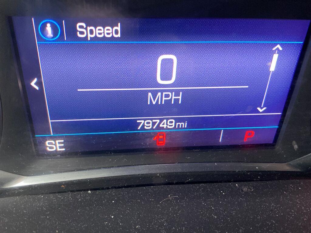 Used 2020 Smokey Quartz Metallic GMC SLE image 21