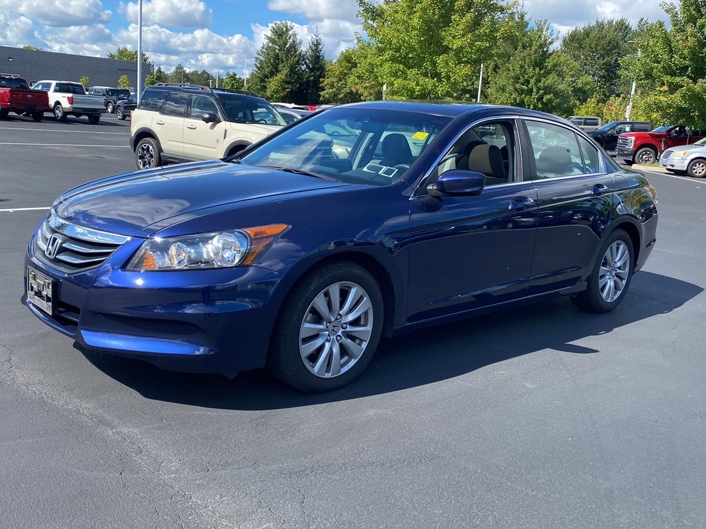 Used 2012 Celestial Blue Metallic Honda EX image 7