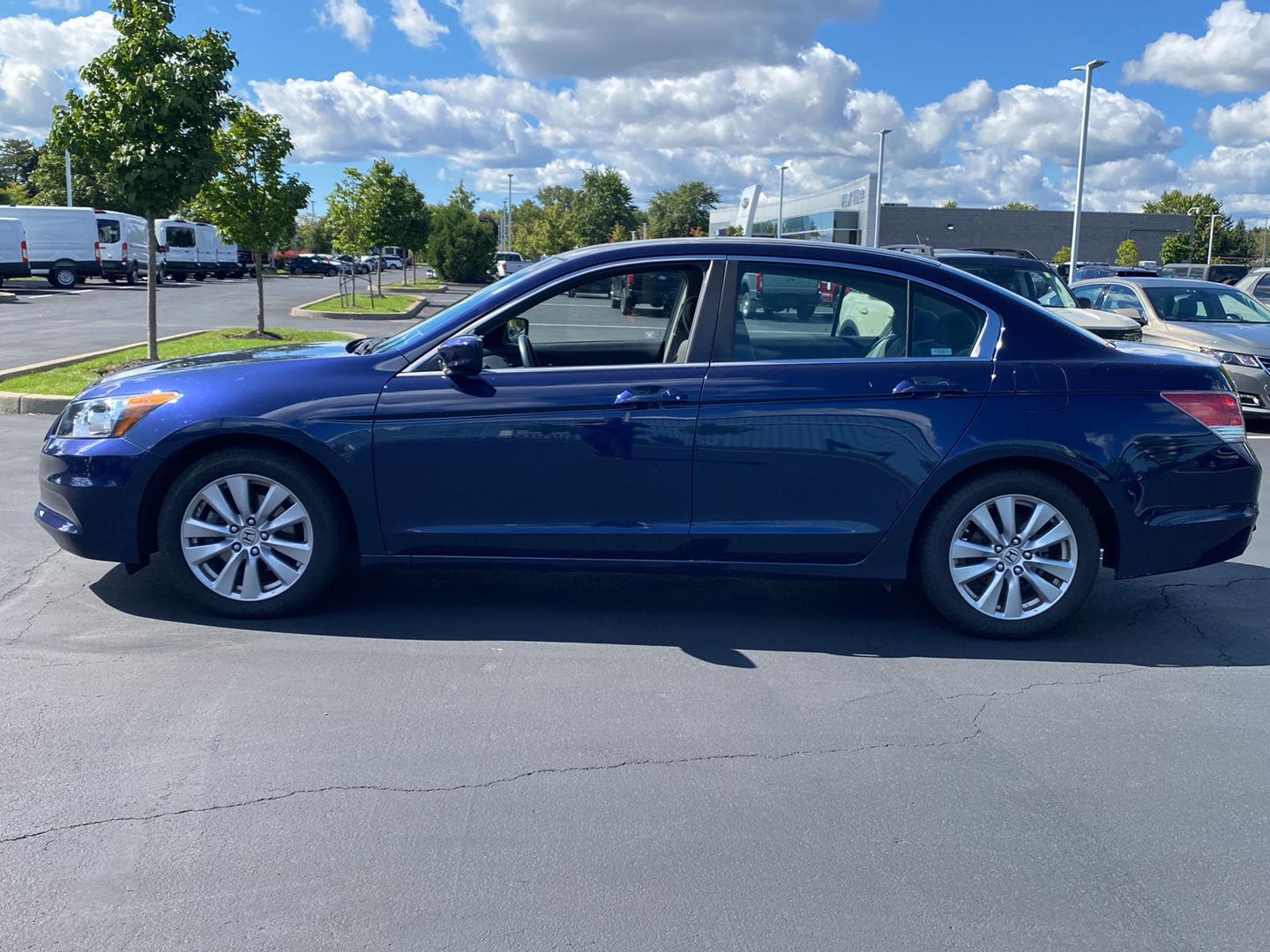 Used 2012 Celestial Blue Metallic Honda EX image 8