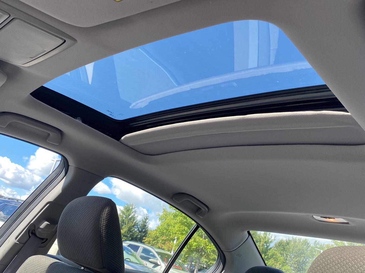 Used 2012 Celestial Blue Metallic Honda EX image 4