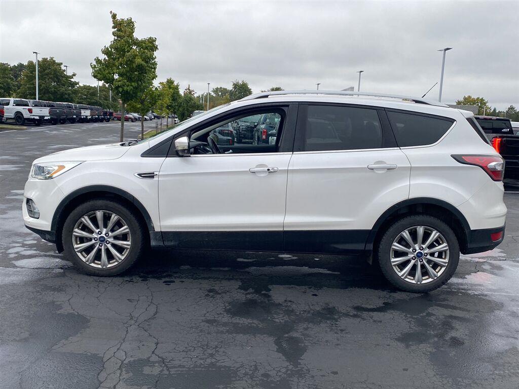 Used 2017 White Platinum Metallic Tri-Coat Ford Titanium image 7