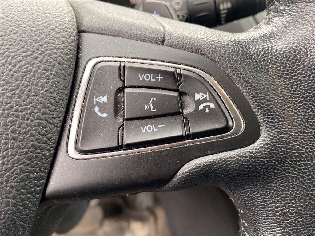Used 2017 White Platinum Metallic Tri-Coat Ford Titanium image 19