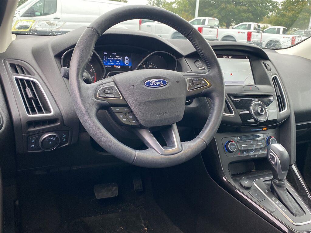 Used 2018 Ingot Silver Ford Titanium image 2