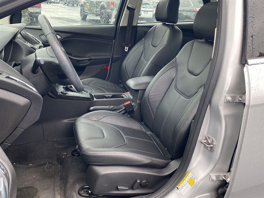 Used 2018 Ingot Silver Ford Titanium image 5
