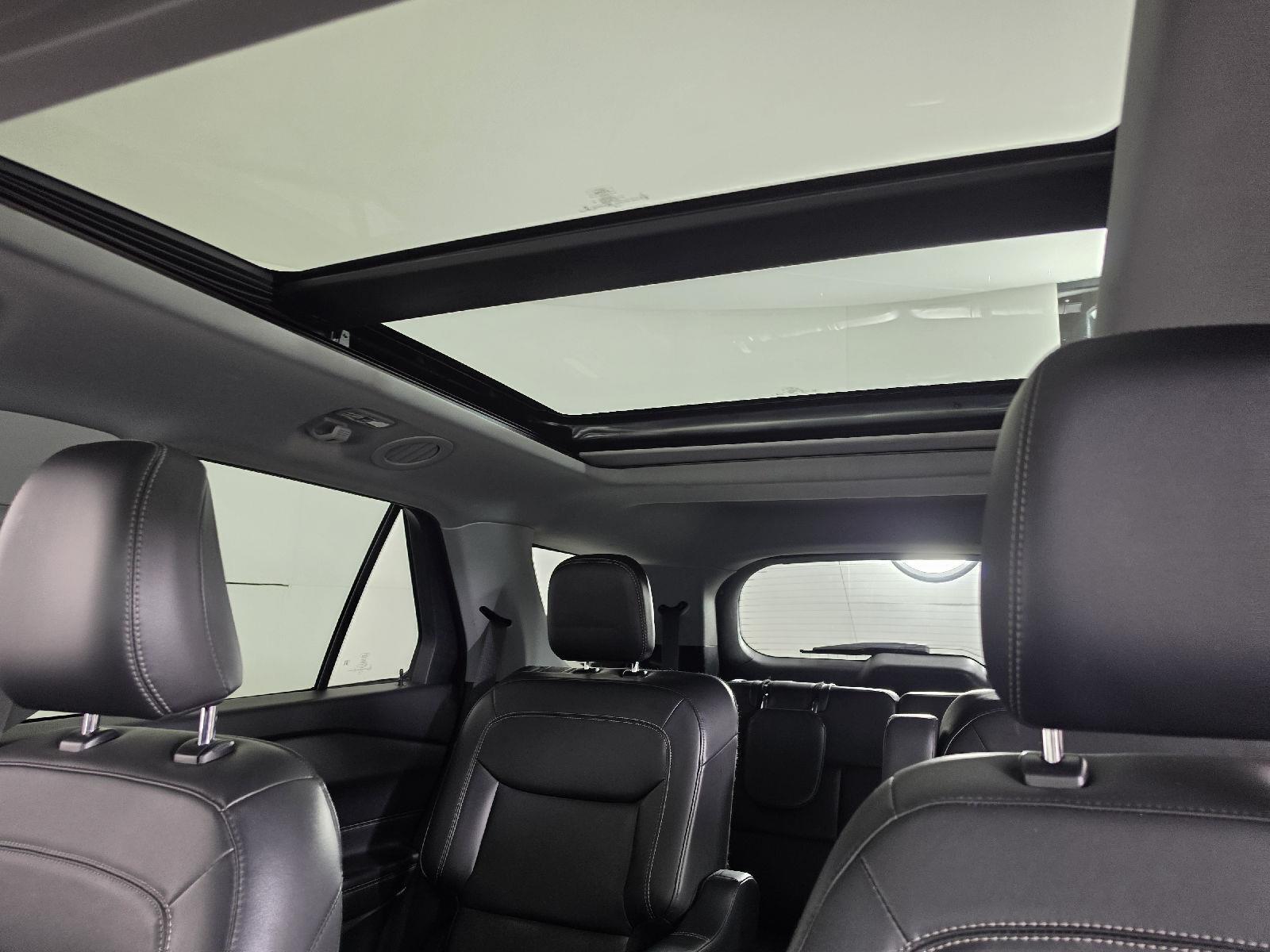 Used 2022 Agate Black Ford XLT image 4