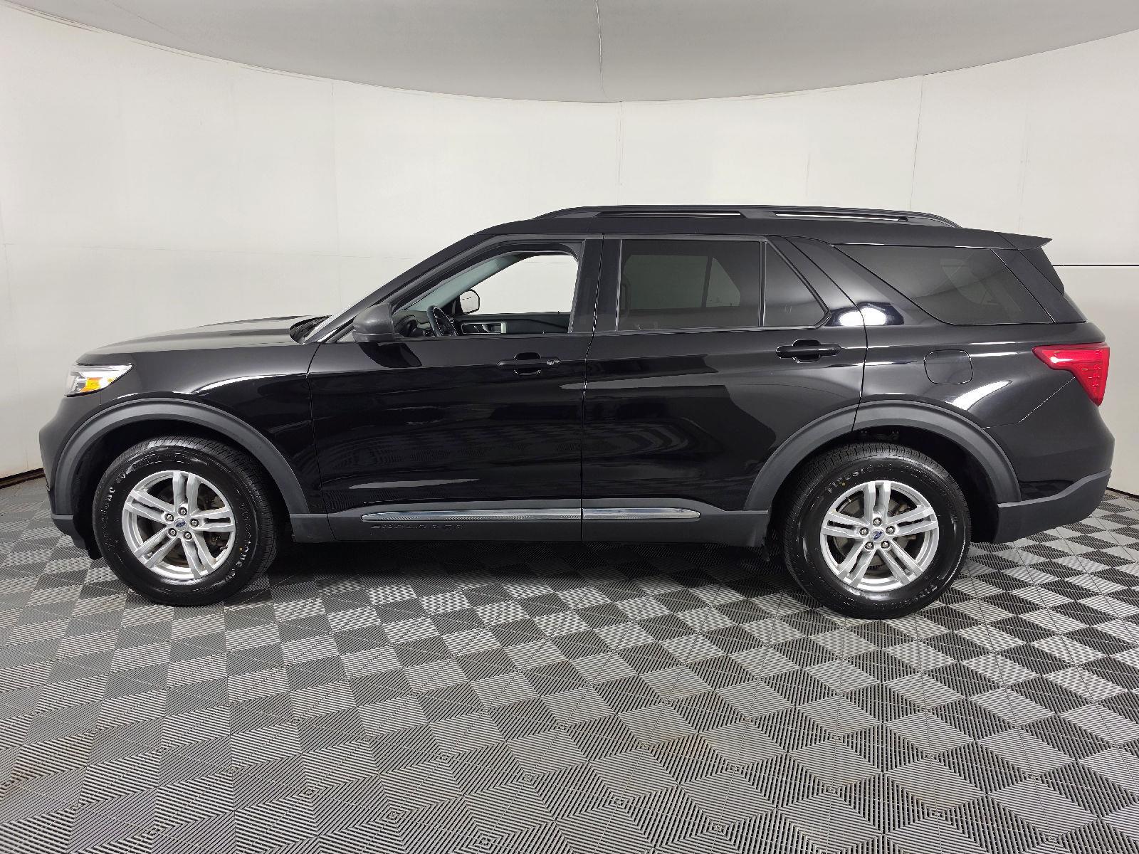 Used 2022 Agate Black Ford XLT image 8