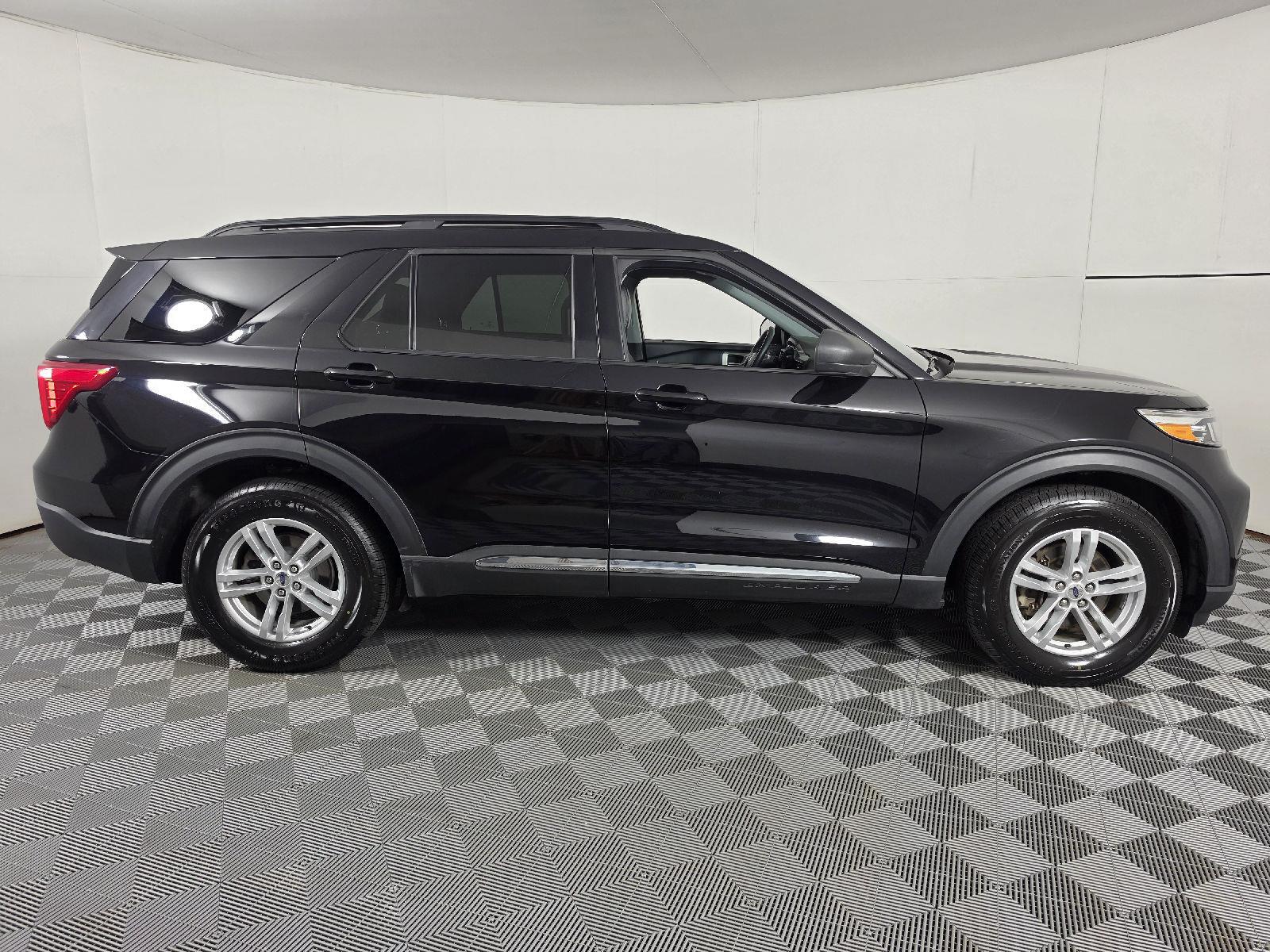 Used 2022 Agate Black Ford XLT image 12
