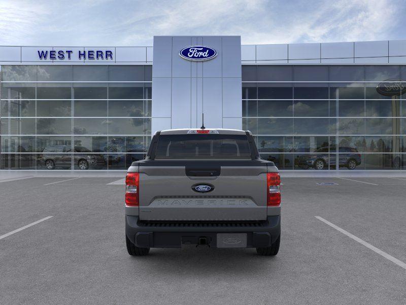 New 2025 Carbonized Gray Metallic Ford XLT image 5
