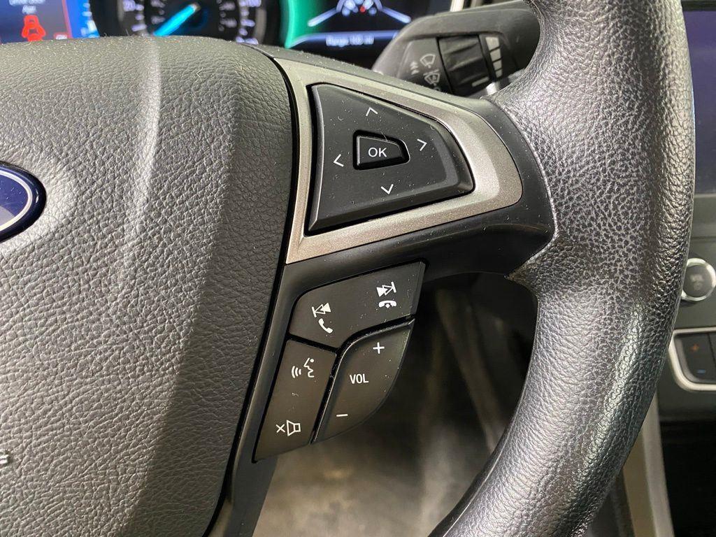 Used 2020 Black Metallic Ford SE image 15