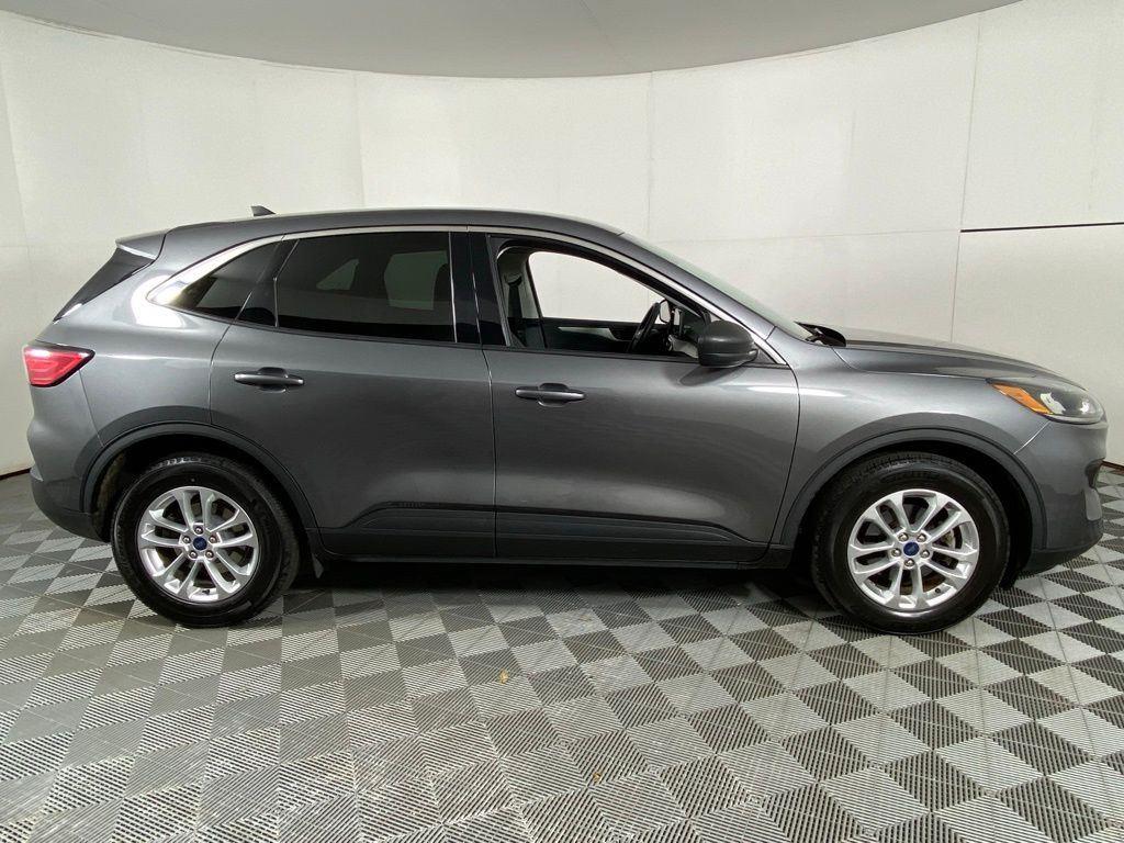 Certified Used 2022 Gray Metallic Ford SE image 11