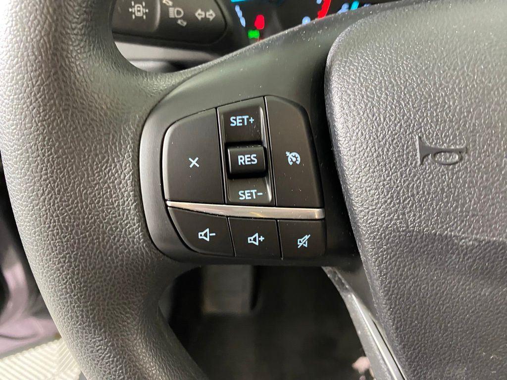 Certified Used 2022 Gray Metallic Ford SE image 14