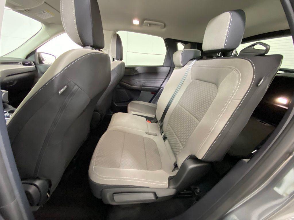 Certified Used 2022 Gray Metallic Ford SE image 19