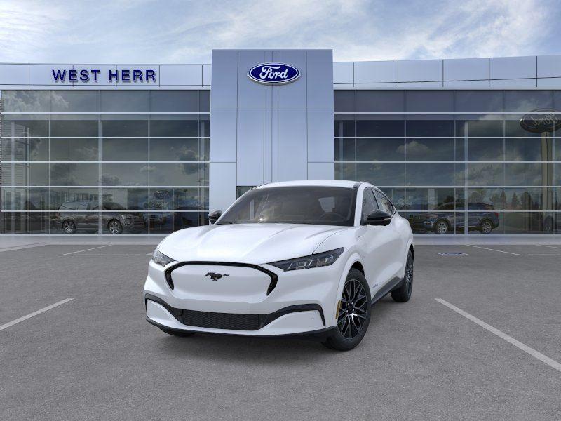 New 2026 Star White Metallic Tri-Coat Ford Premium image 2