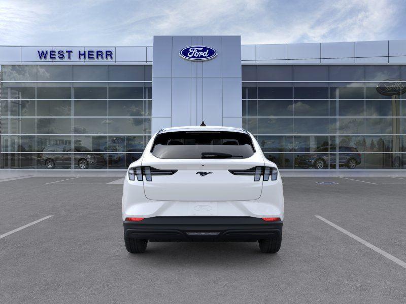 New 2026 Star White Metallic Tri-Coat Ford Premium image 5