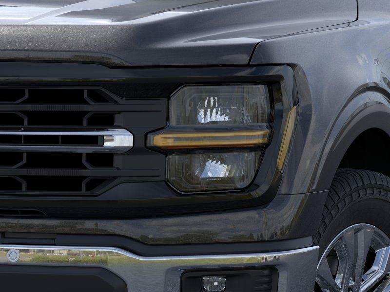 New 2026 Agate Black Metallic Ford XLT image 18