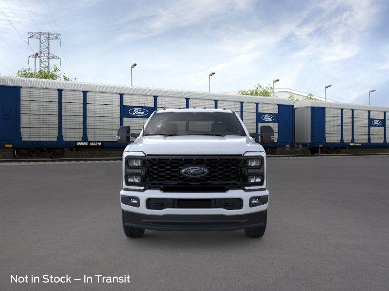 New 2026 Oxford White Ford XLT image 7