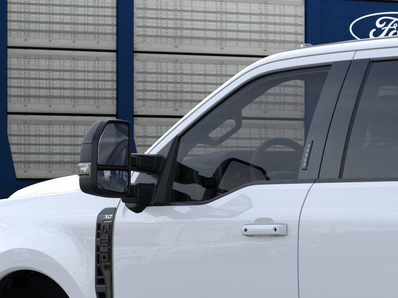 New 2026 Oxford White Ford XLT image 20