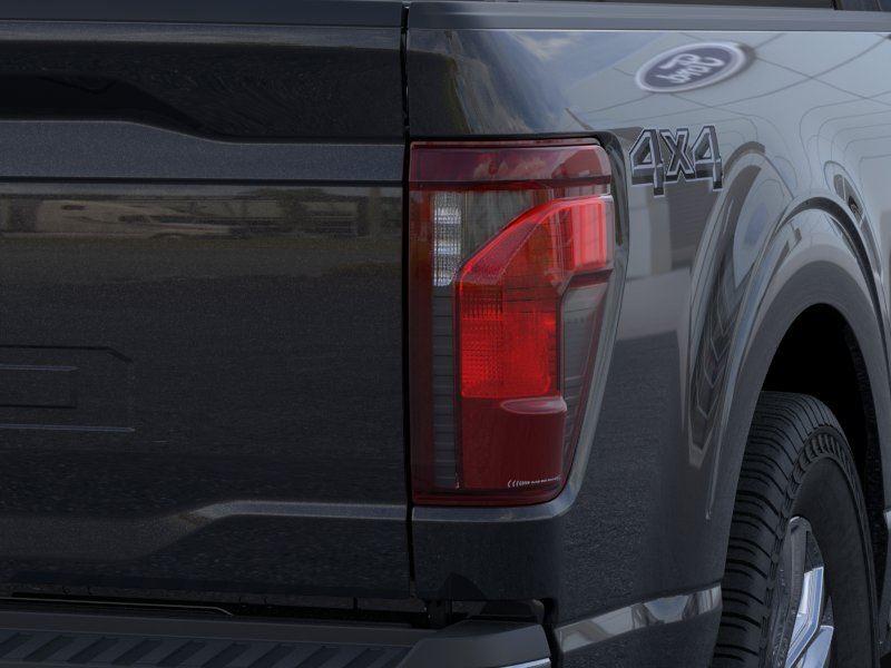 Used 2026 Agate Black Metallic Ford  image 21