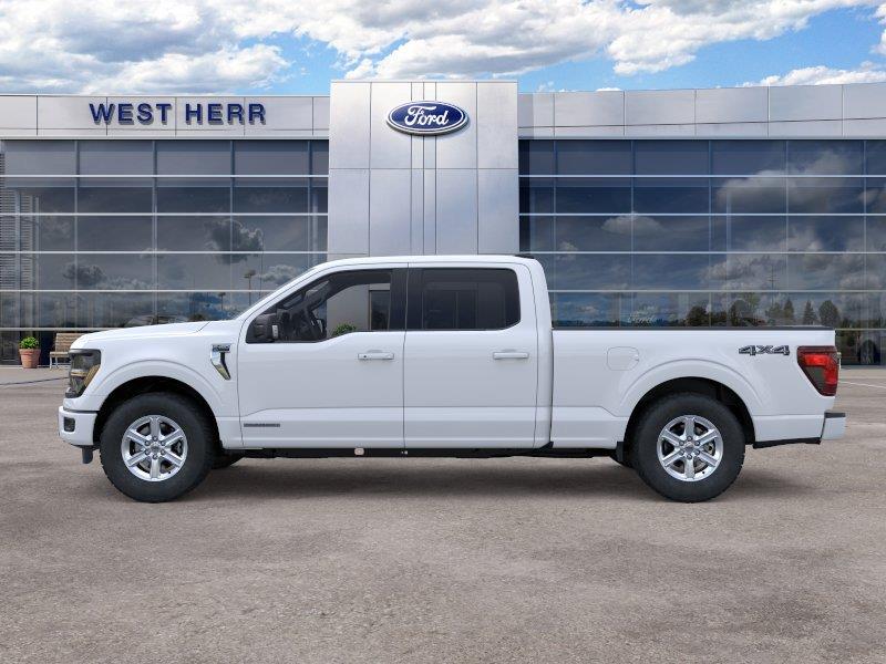 New 2026 Oxford White Ford XLT image 4