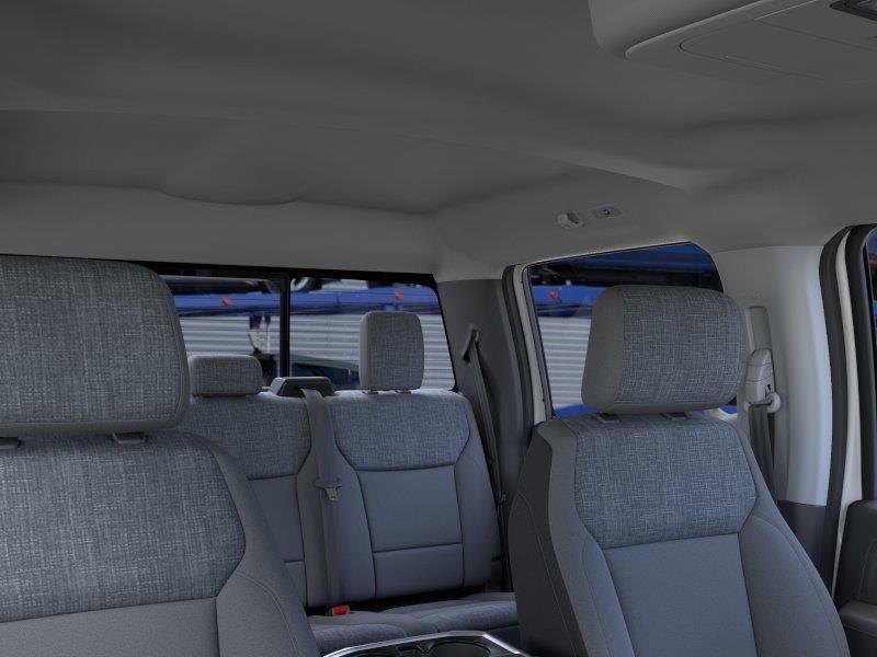 New 2026 Oxford White Ford XLT image 22