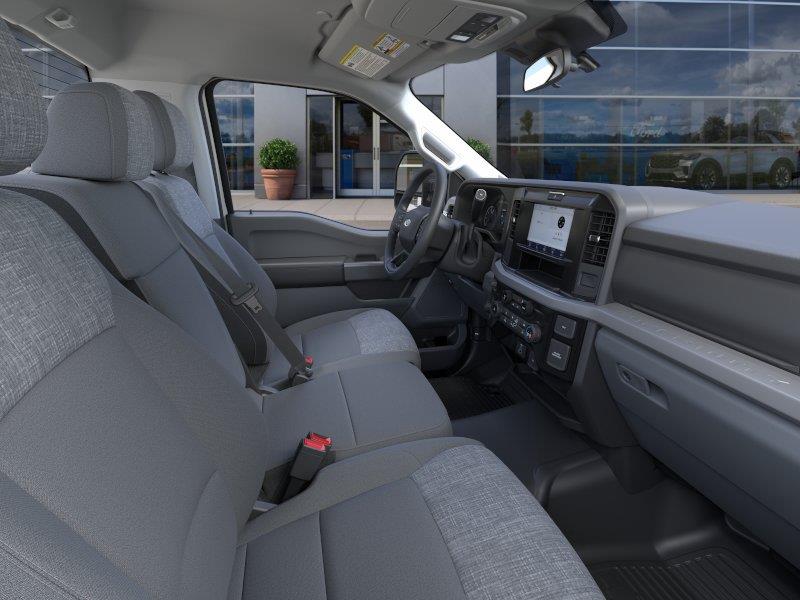 New 2026 Oxford White Ford XLT image 11