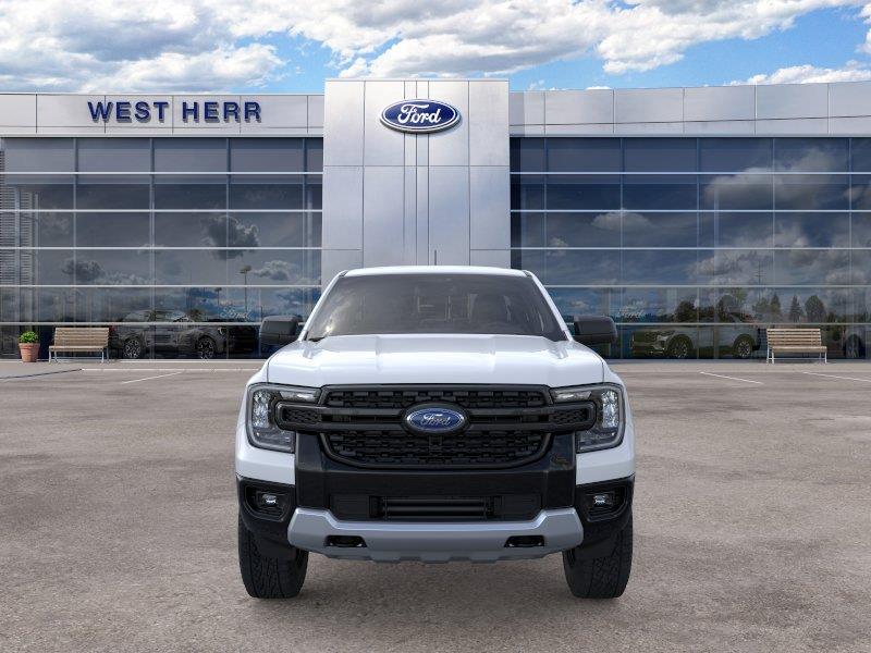 New 2026 Oxford White Ford XLT image 7