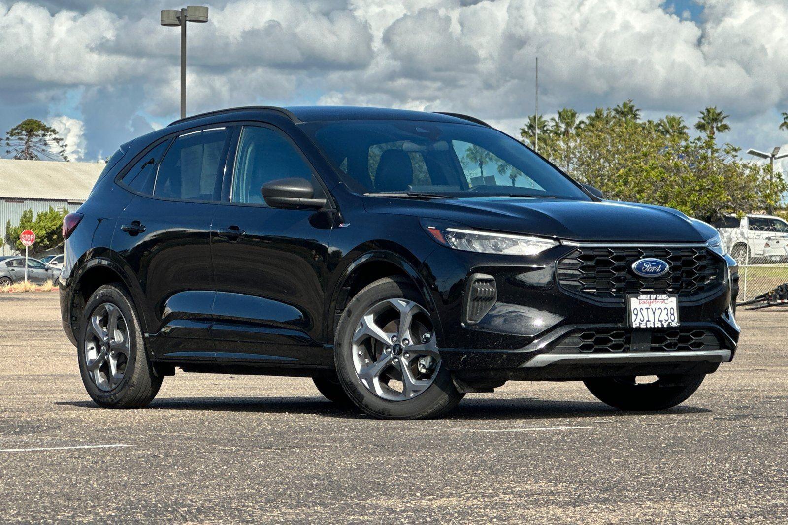 2024 Ford Escape Hybrid ST-Line FWD