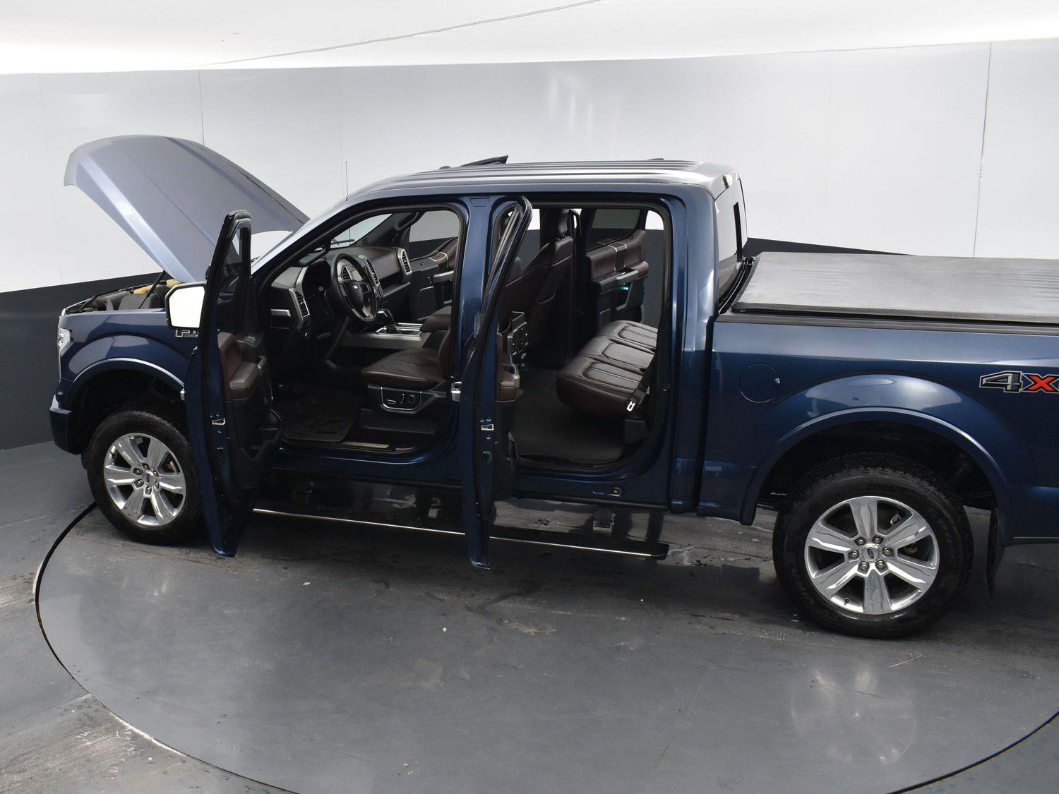 Used 2015 Ford F-150 Platinum Crew Cab Truck for sale in Grand Island NE