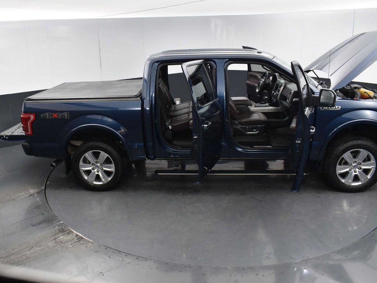 Used 2015 Ford F-150 Platinum Crew Cab Truck for sale in Grand Island NE