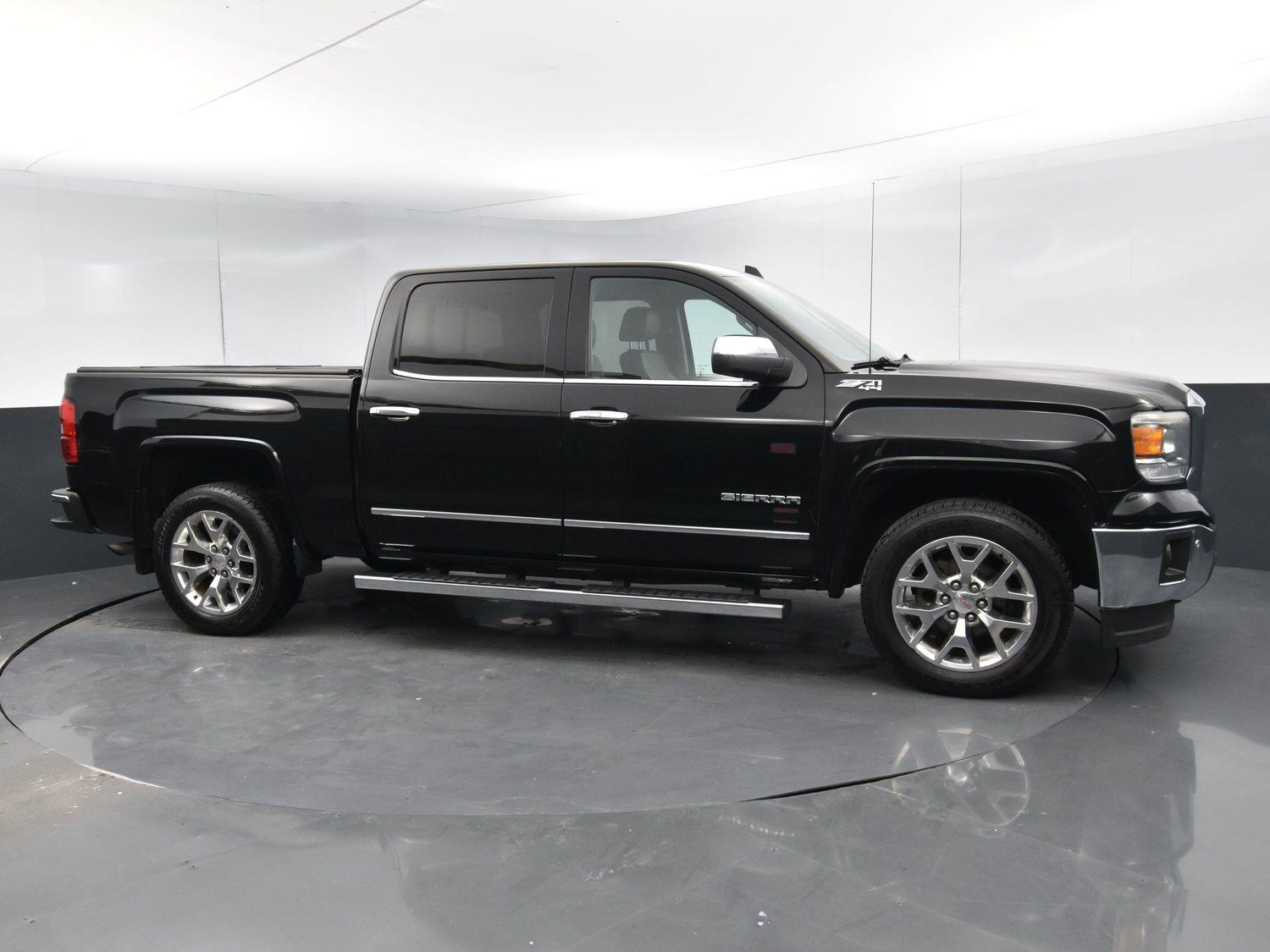 Used 2015 GMC Sierra 1500 SLT Crew Cab Truck for sale in Grand Island NE