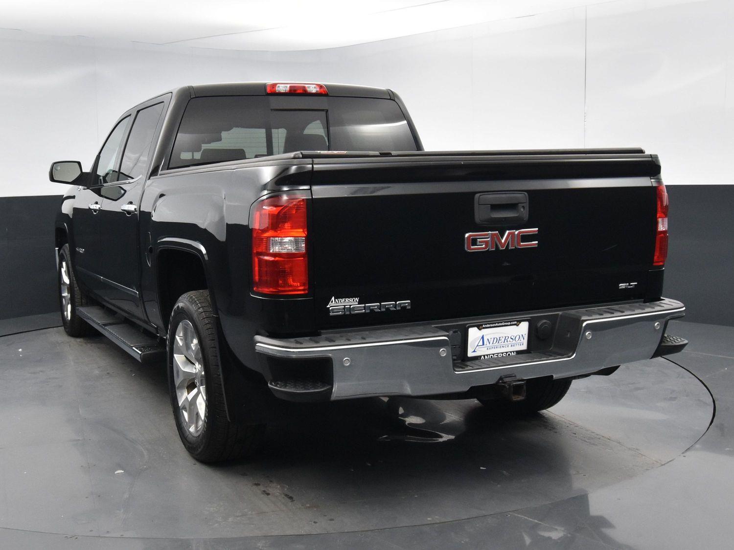 Used 2015 GMC Sierra 1500 SLT Crew Cab Truck for sale in Grand Island NE