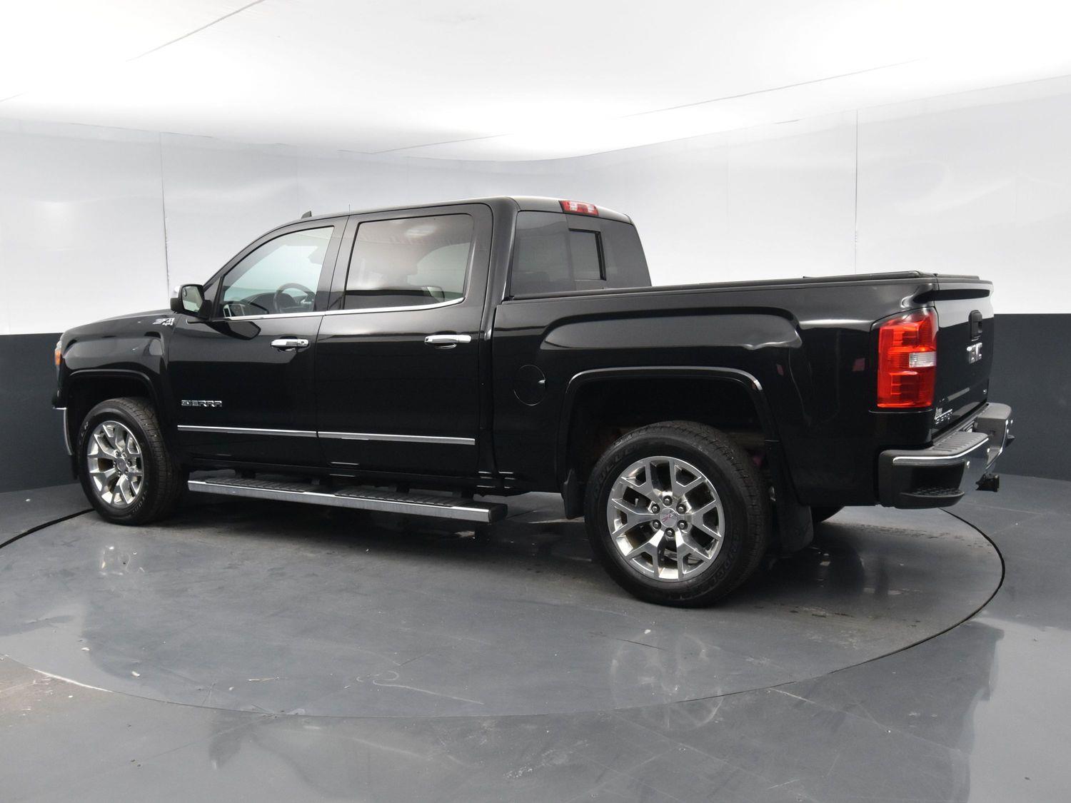 Used 2015 GMC Sierra 1500 SLT Crew Cab Truck for sale in Grand Island NE