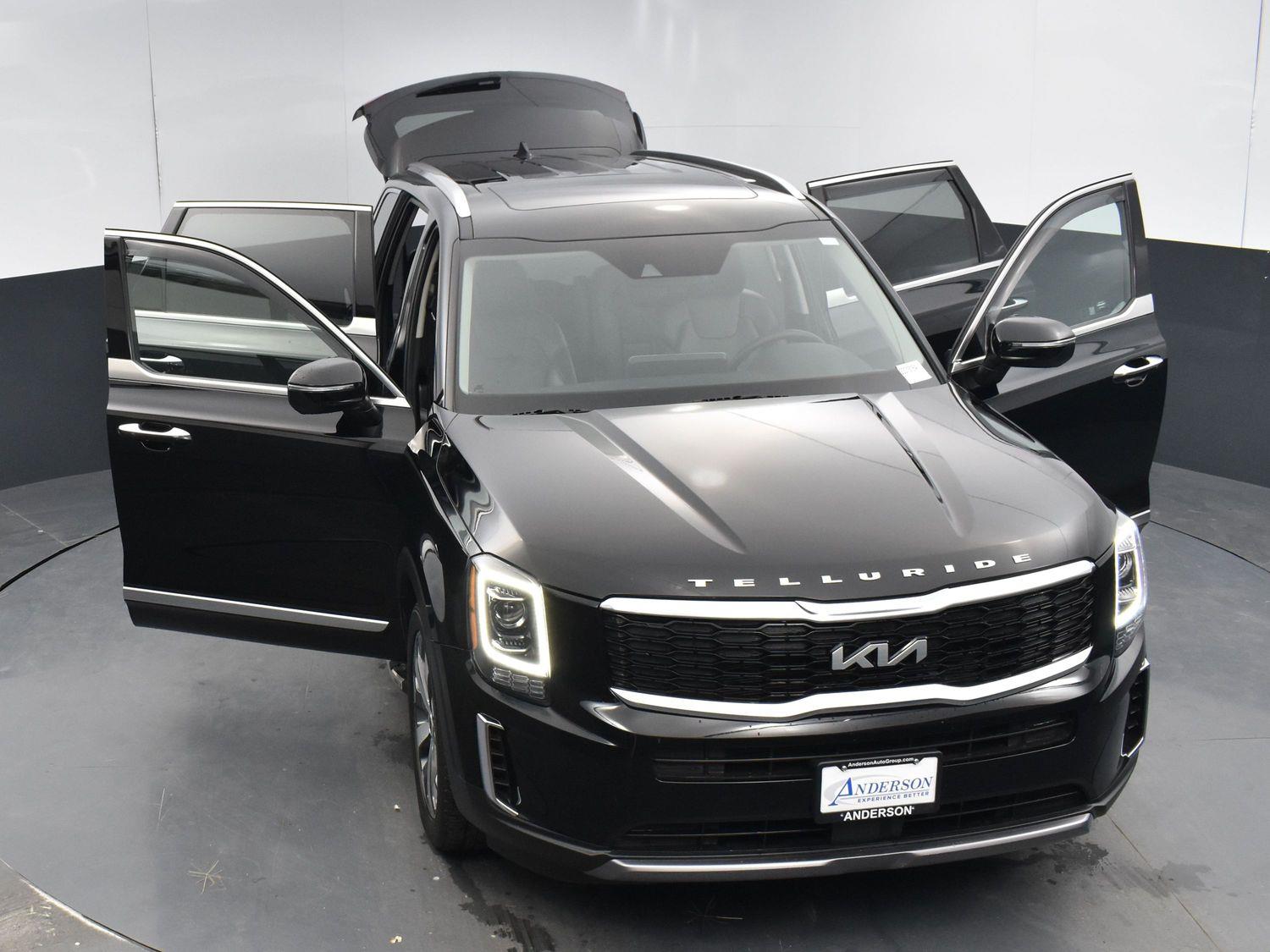 Used 2022 Kia Telluride S SUV for sale in Grand Island NE