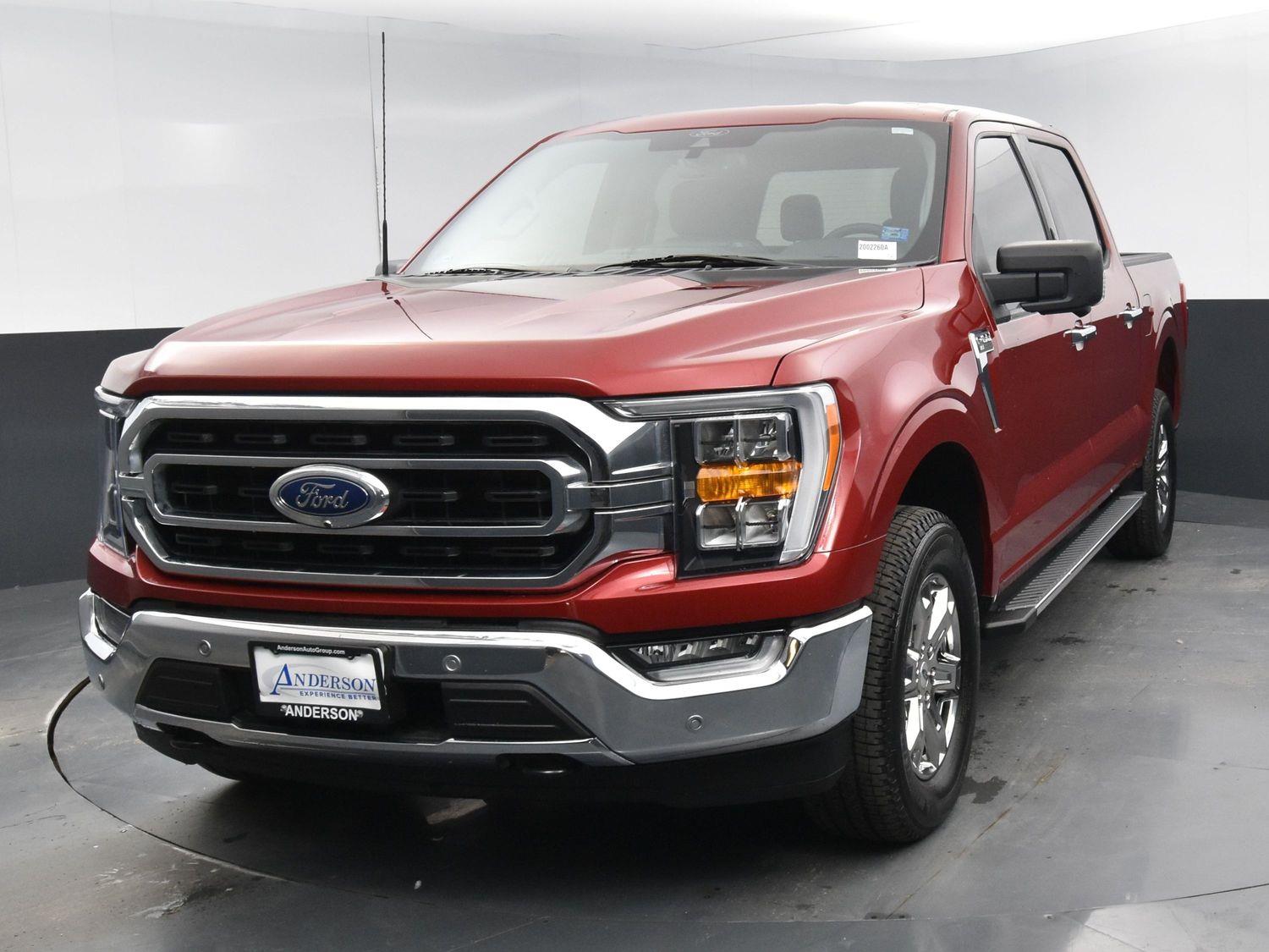 Used 2022 Ford F-150 XLT Crew Cab Truck for sale in Grand Island NE