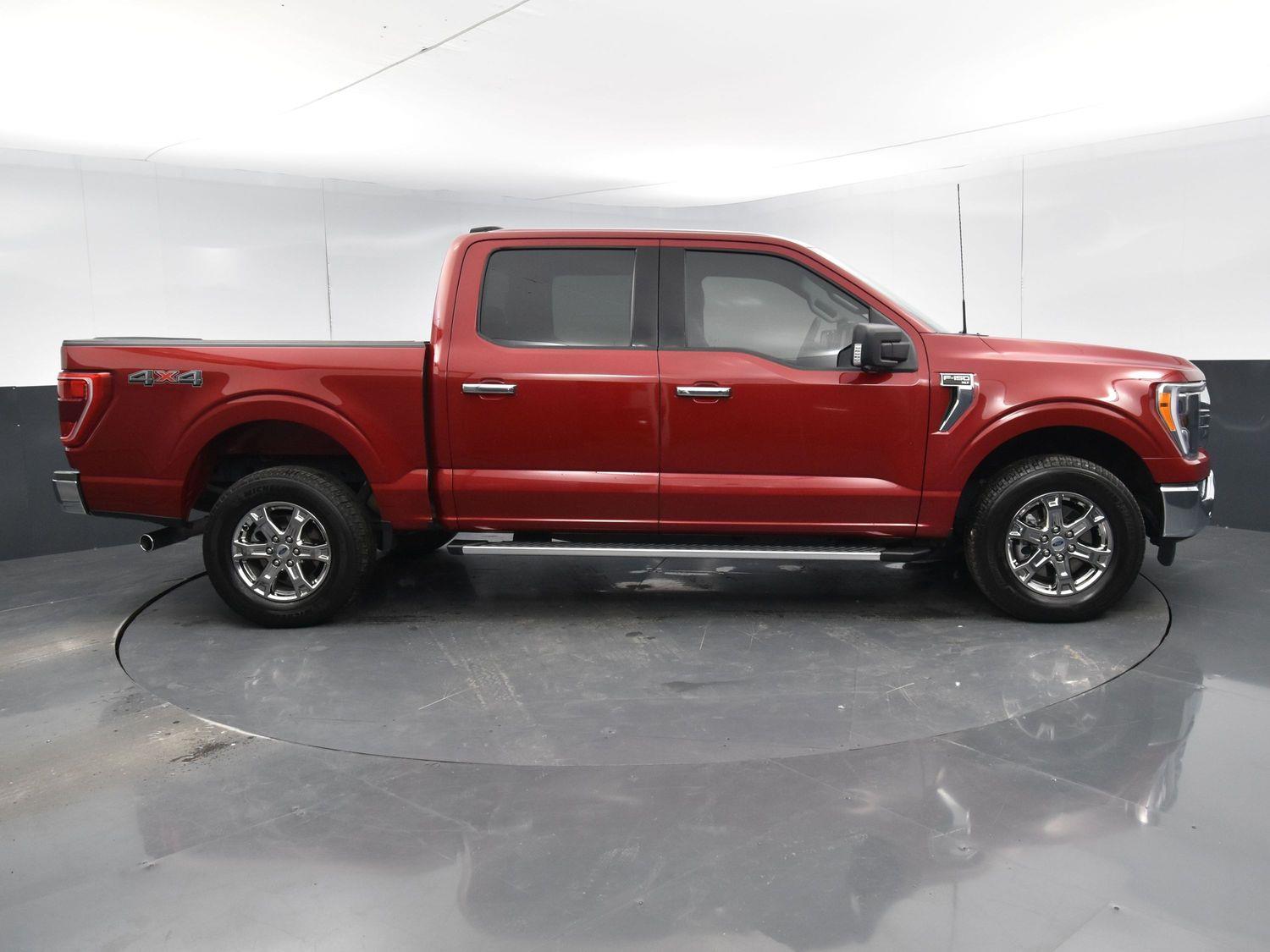 Used 2022 Ford F-150 XLT Crew Cab Truck for sale in Grand Island NE