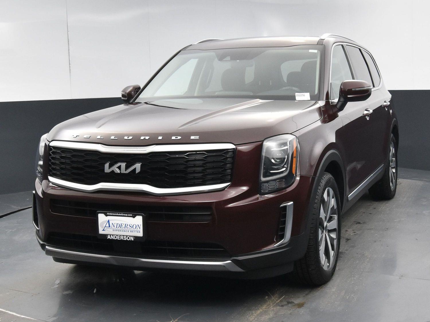 Used 2022 Kia Telluride S SUV for sale in Grand Island NE