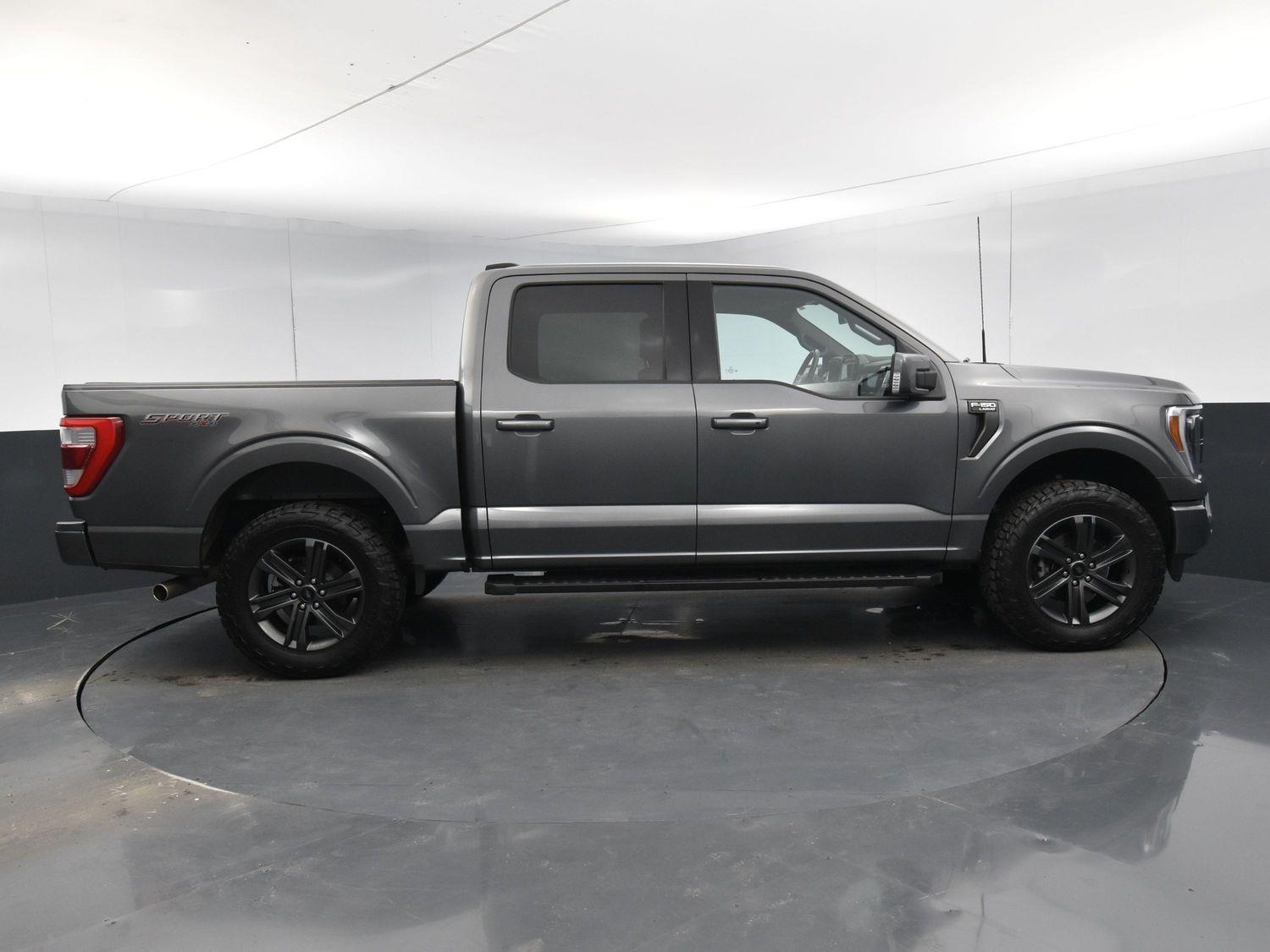 Used 2023 Ford F-150 Lariat Crew Cab Truck for sale in Grand Island NE