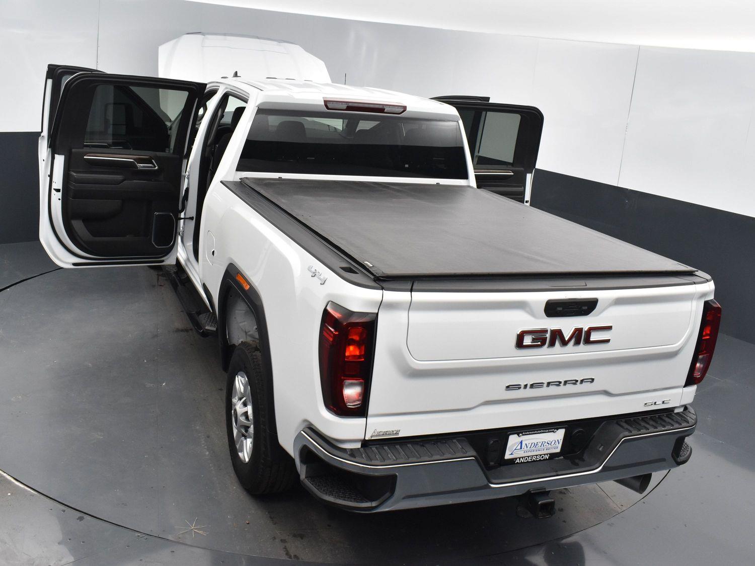 Used 2024 GMC Sierra 2500HD SLE Crew Cab Truck for sale in Grand Island NE