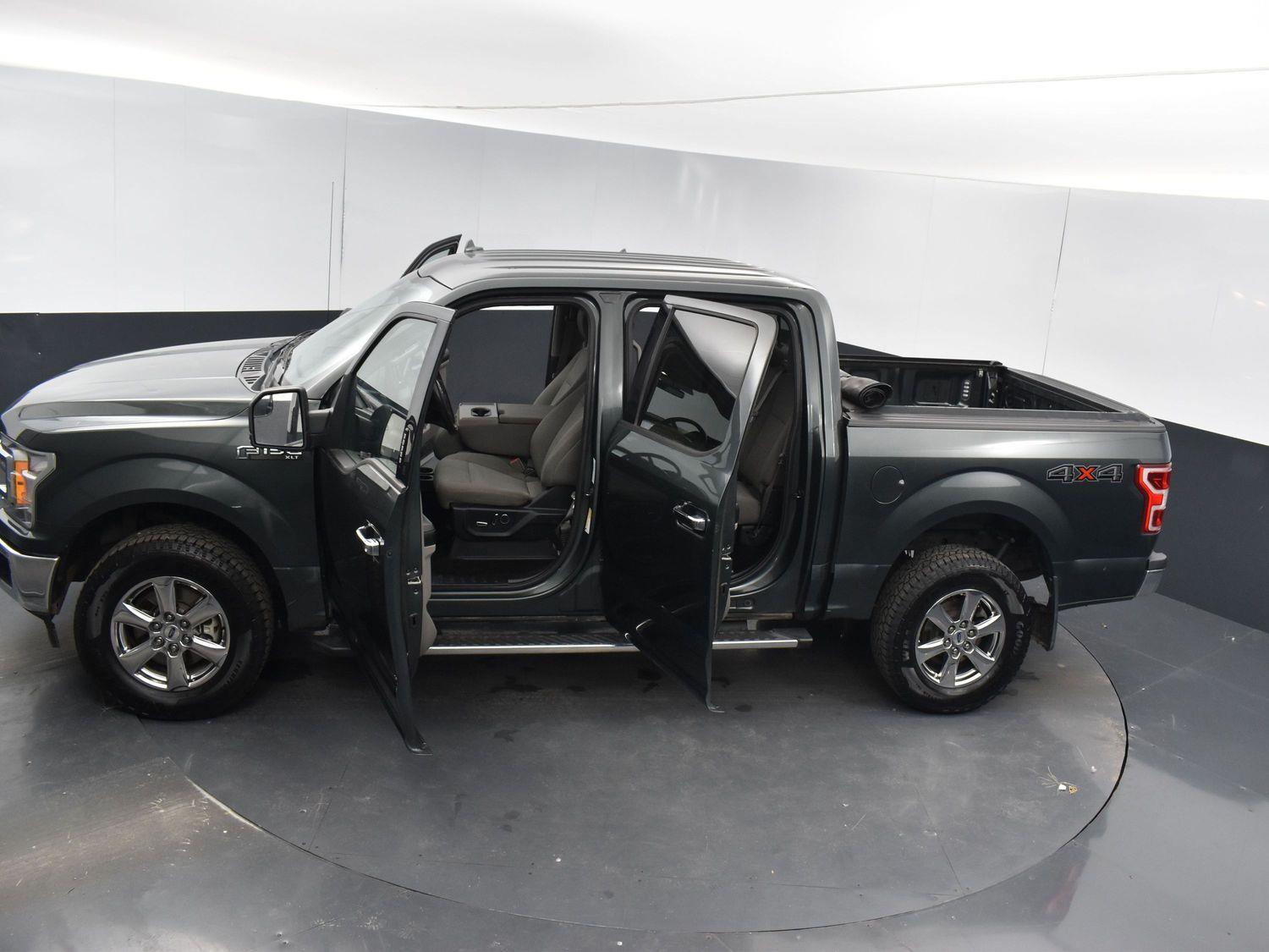 Used 2018 Ford F-150 XLT Crew Cab Truck for sale in Grand Island NE