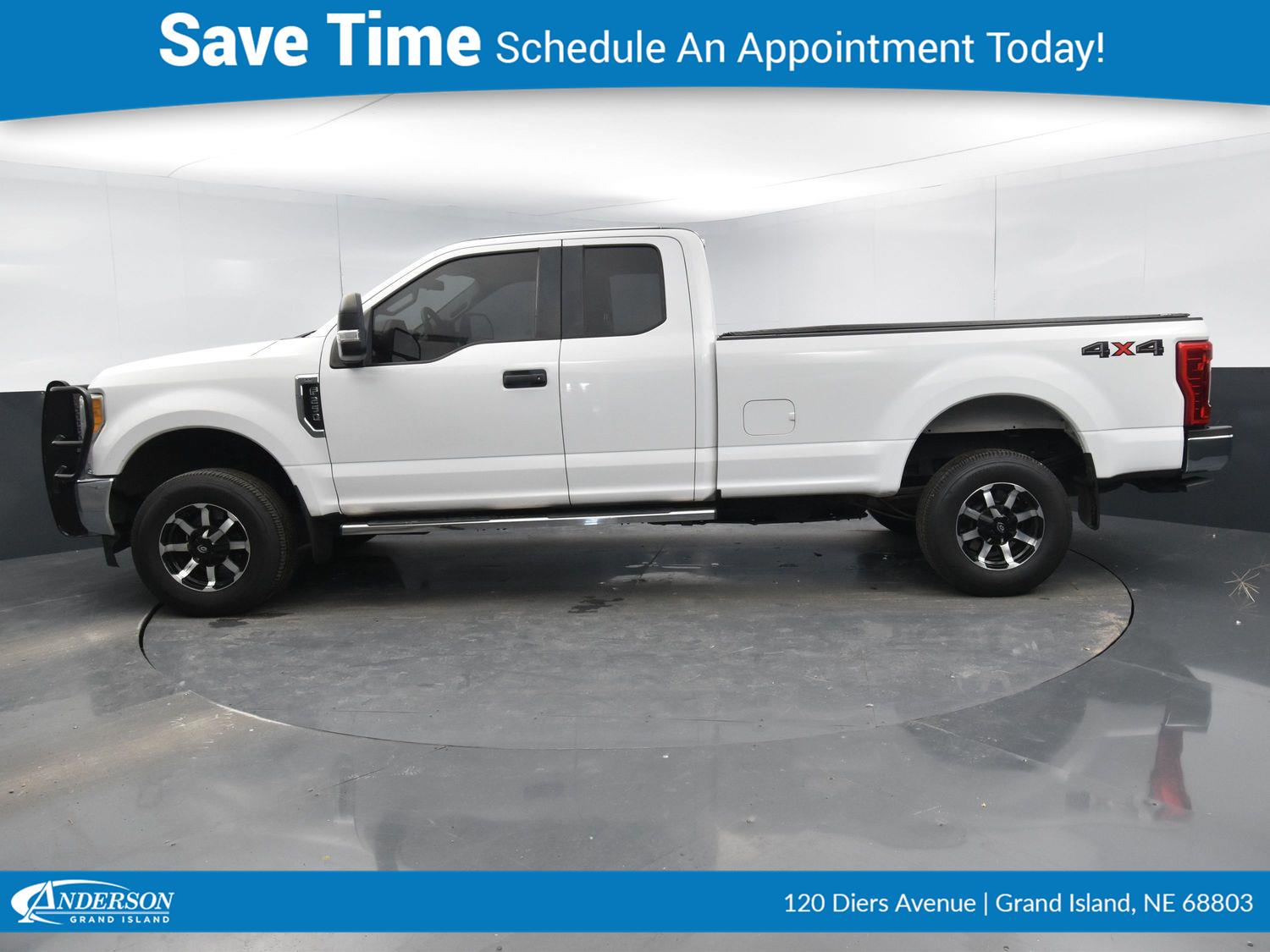 Used 2017 Ford Super Duty F-250 SRW XL Super Cab Truck for sale in Grand Island NE