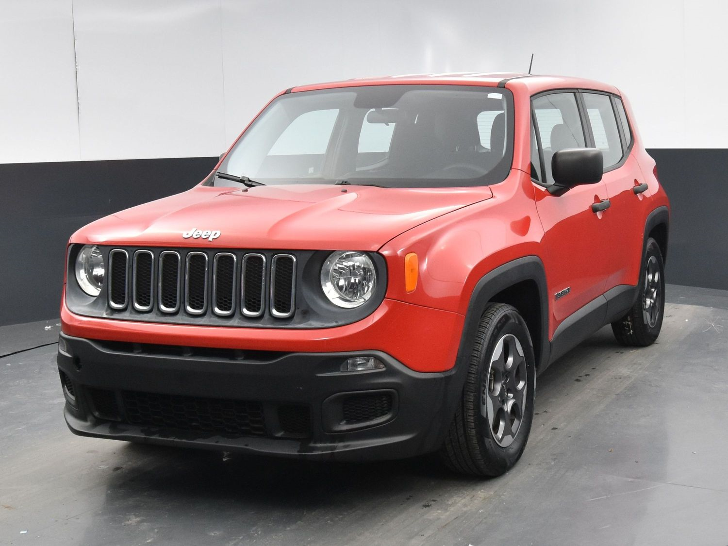 Used 2015 Jeep Renegade Sport SUV for sale in Grand Island NE