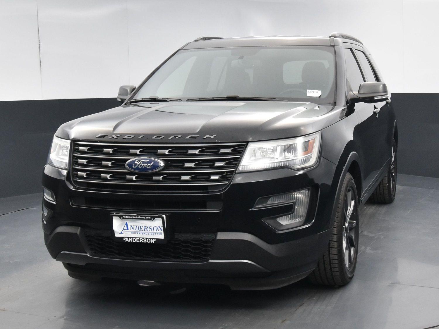 Used 2017 Ford Explorer XLT SUV for sale in Grand Island NE