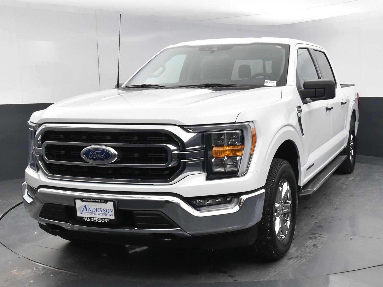 Used 2022 Ford F-150 XLT Crew Cab Truck for sale in Grand Island NE