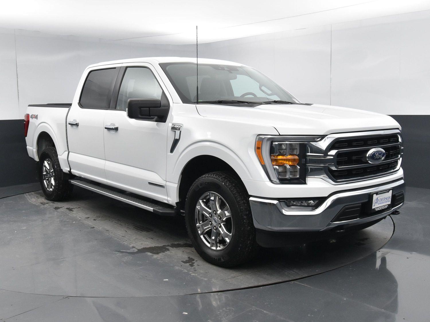 Used 2022 Ford F-150 XLT Crew Cab Truck for sale in Grand Island NE