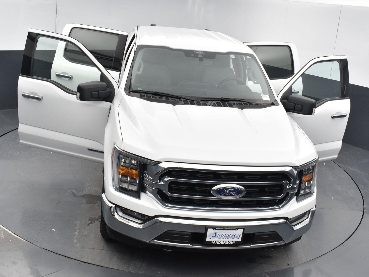 Used 2022 Ford F-150 XLT Crew Cab Truck for sale in Grand Island NE