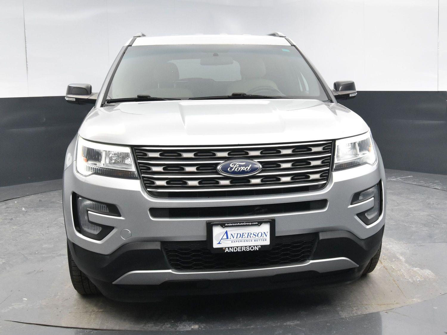 Used 2017 Ford Explorer XLT SUV for sale in Grand Island NE