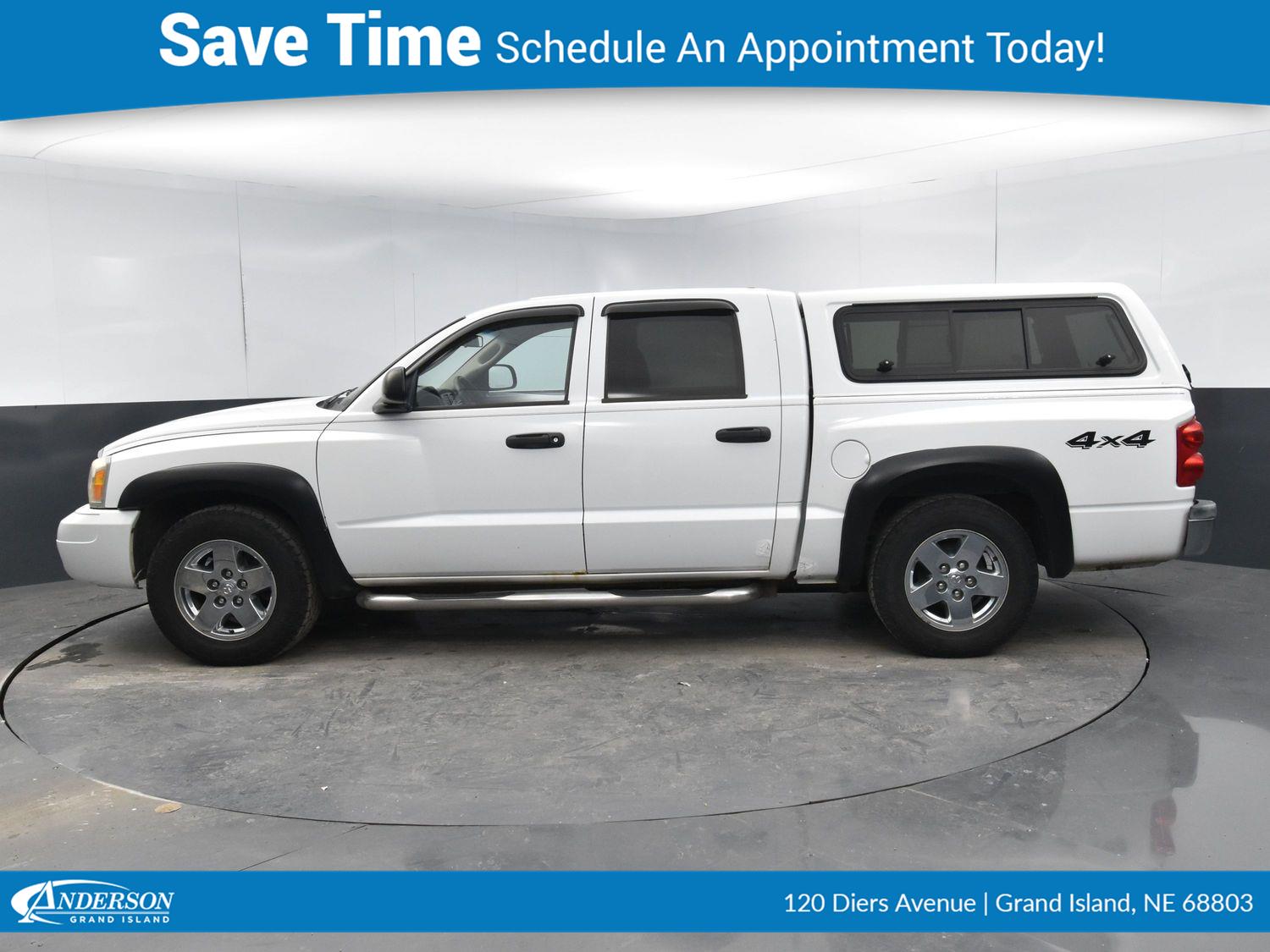 Used 2006 Dodge Dakota SLT Crew Cab Truck for sale in Grand Island NE