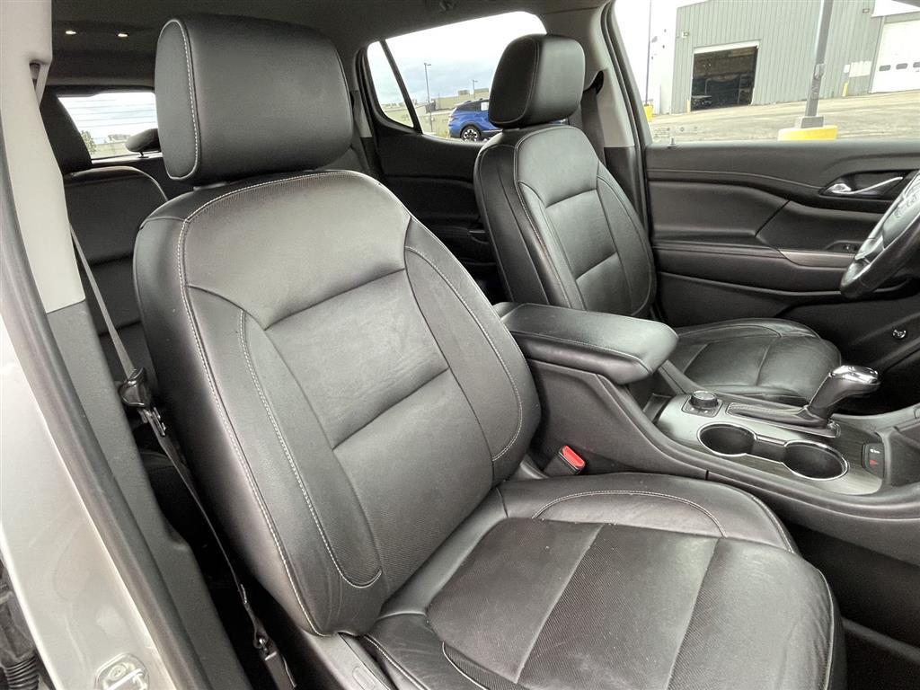 Used 2019 GMC Acadia SLT 4 door for sale in Grand Island NE